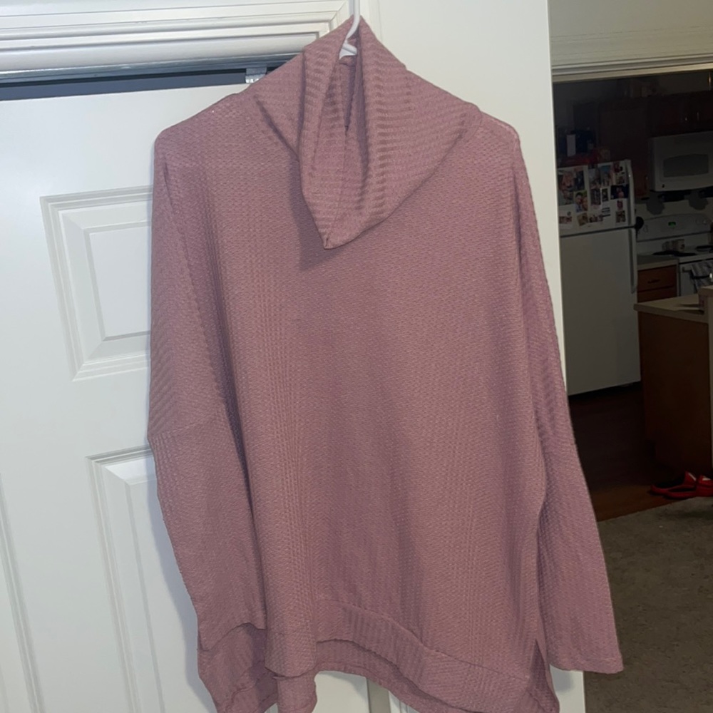 Oversized light weight turtleneck